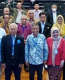 Guru Besar Departemen Sosiologi, Prof Afrizal dalam Seminar Inovasi Profesor Indonesia